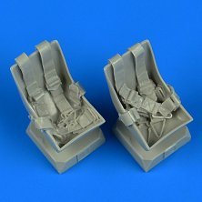 1/32 Bucker Bu-131B/Bu-131D seats x 2 with seatbelts