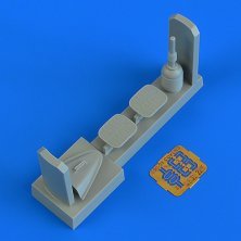 1/32 MiG-21 remove before flight covers