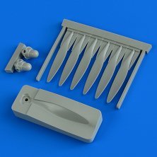 1/48 Beaufighter propellers w/tool