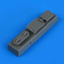 1/48 Grumman E-2 Hawkeye remove before flight