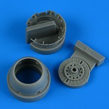 1/72 Fw 190D-9 cowling & cooling flaps opened IBG