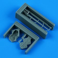 1/72 F-35A/B/C Lightning II ladder opened for Tamiya