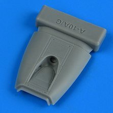 1/72 A-10A/C Thunderbolt II opened fuel access late