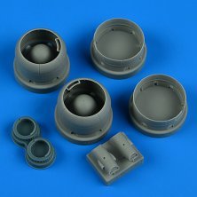 1/72 PBY-5 Catalina correct cowlings closed flaps