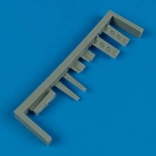 1/72 P-40 warhawk undercarriage covers (ACAD)