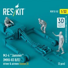 1/32 MJ-4 Jammer MHU-83 B/E driver & airmen sc.2