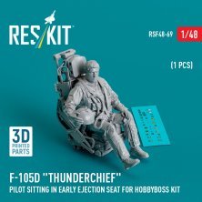 1/48 F-105D Thunderchief pilot sitting early