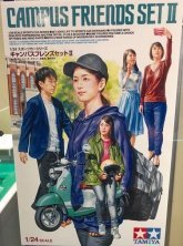 1/24 Campus Friends II Modern Figures
