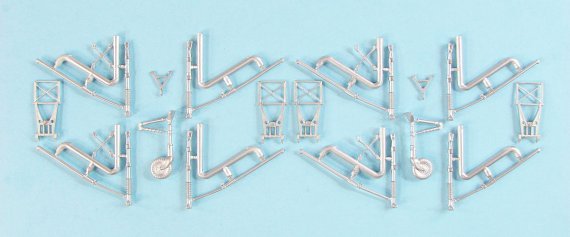 1/48 Heinkel He-111Z-1 Zwilling Landing Gear