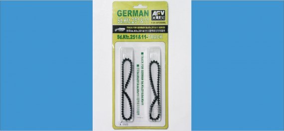 1/35 German Sd.Kfz.251 and 11 Track