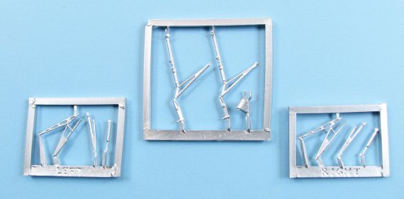 1/48 Grumman F4F-3 Wildcat Landing Gear