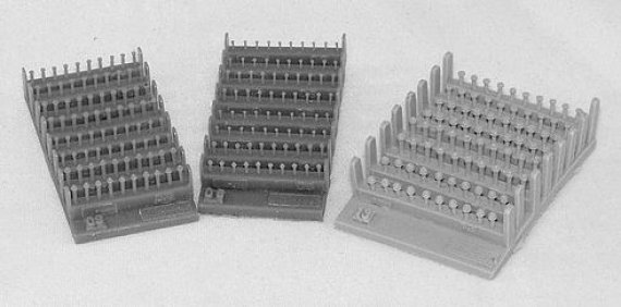 1/35 Bolts and nuts 1,5 mm (4 types, each 60 pcs.)