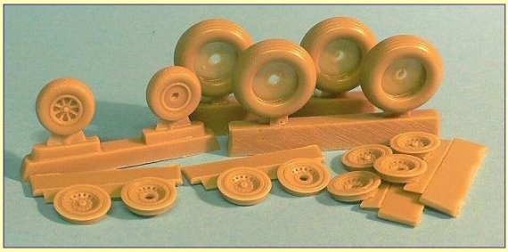 1/72 Boeing B-29 wheels set  radial tread (ACAD)