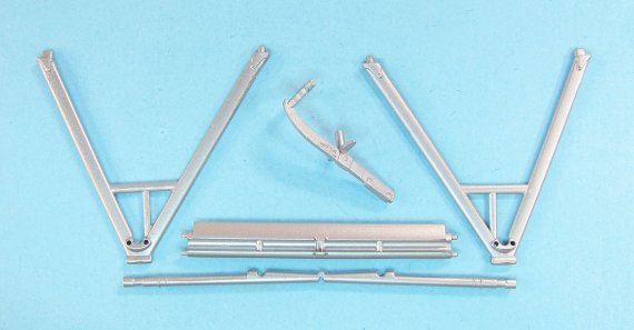 1/32 Sopwith Pup Landing Gear