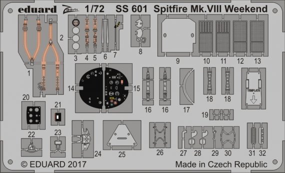 1/72 Spitfire Mk.VIII Weekend