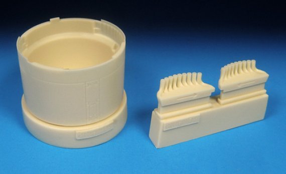 1/48 Hawker Sea Fury FB.11 cowling upgrade