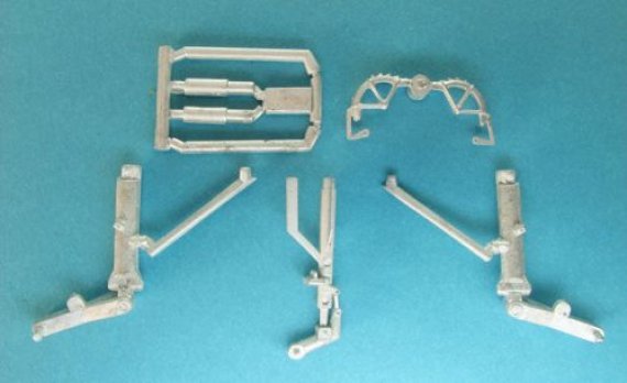 1/72 Sukhoi Su-24 landing gear