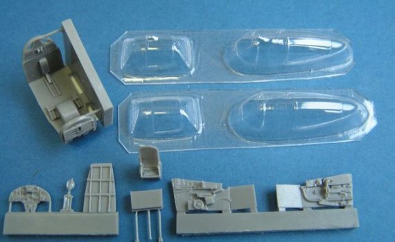 1/72 Gloster Meteor F.1 Cockpit Set (CYBER-HOBBY)