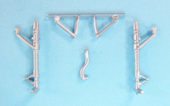 1/48 Curtiss P-40B Landing Gear