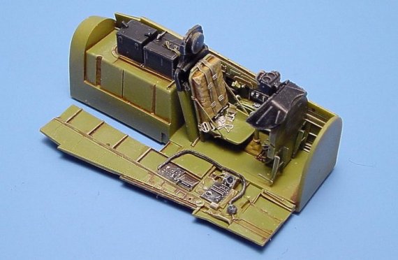 Aires Upgrade set: P-51D MUSTANG cockpit set