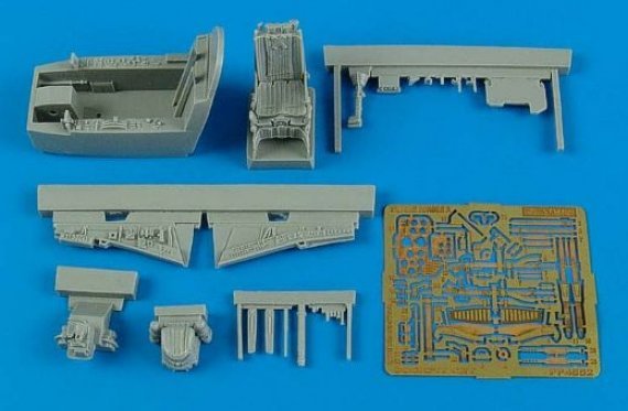 1/48 Yak-38M Forger A (late) cockpit set (TRUMP)
