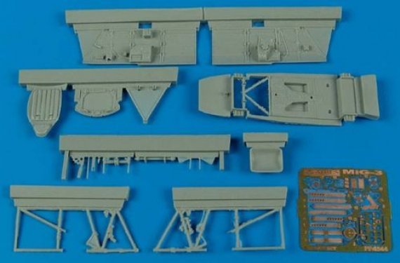 1/48 MiG-3 cockpit set (TRUMP)
