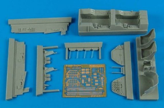 1/48 North-American T-28B/T-28D Trojan cockpit set (designed to