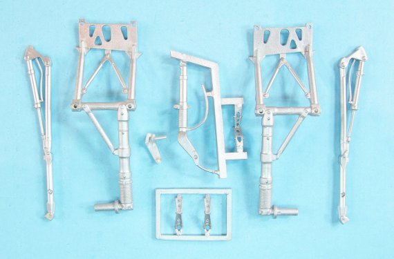 1/32 Kawasaki Ki-45 Kai Tei Toryu Nick Landing Gear