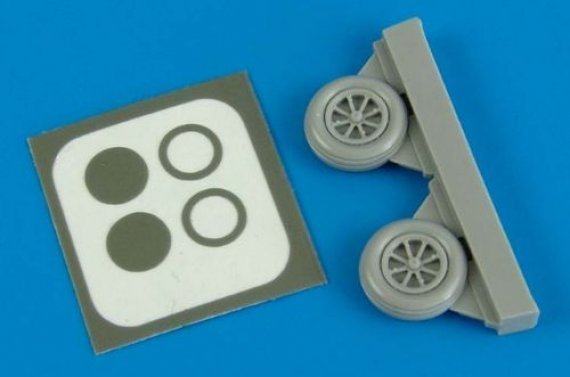 1/72 P-40M/N wheel & paint masks (ACAD)