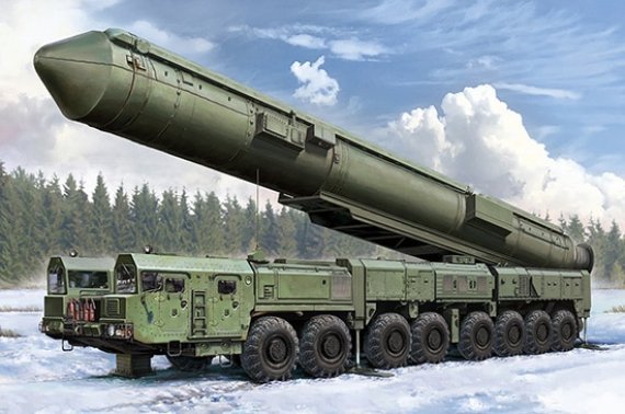 1/72 15U175 Tel of RS-12M1 Topol-M Icbm complex