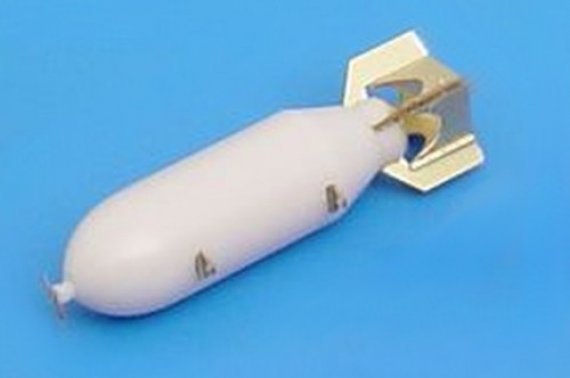 1/48 US 250lb bombs (2x)