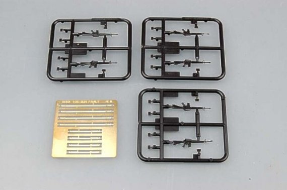1/35 M16A2 rifles AR15/M16/M4 with etched straps (qty 6 per box)