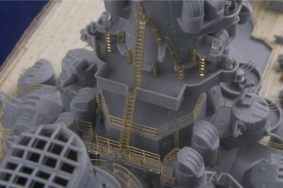Mk.1 Design Holzdeck IJN Yamato 1/350 f�r Tamiya