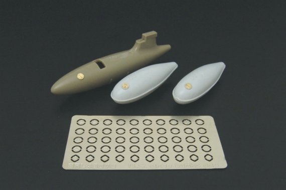 1/48 U.S. drop tanks caps  PE accessories