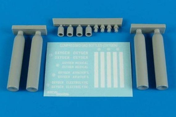 1/48 Compressed gas bottles  oxygen