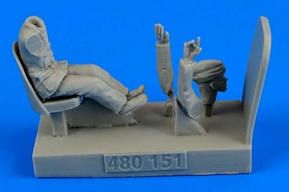 1/48 RAF Driver WWII for Bedford MWD