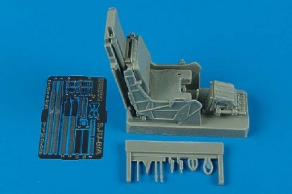 Aires Upgrade set: SJU-8/A ejection seat (for A-7E late version)