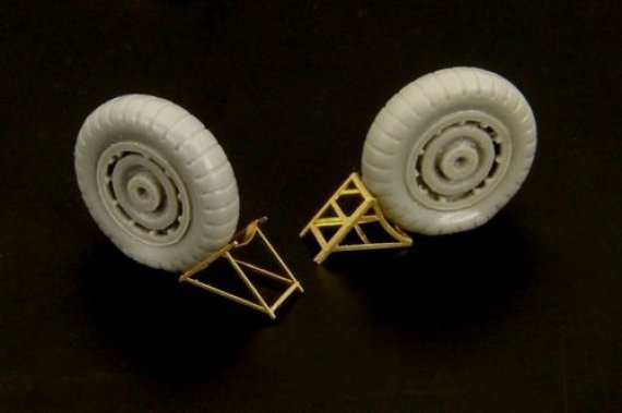 1/72 Luftwaffe wheel chocks (two types)