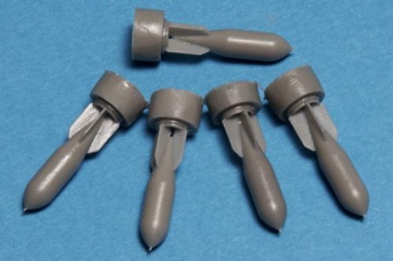 1/72 250kg mine bomb m/40 & m/50 (5 pcs.)