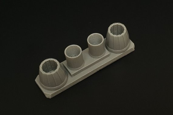 1/72 F/A-18 E/F engine nozzles