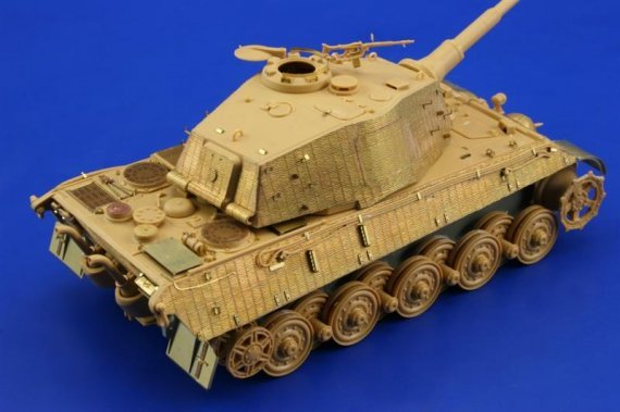 King Tiger Mid. Production  1/48  (TAM)