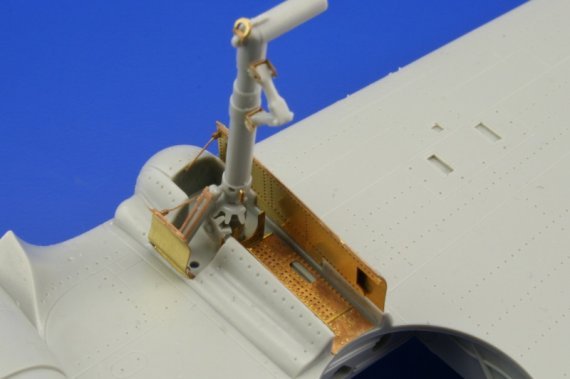 P-40B Tomahawk exterior  (TRU)