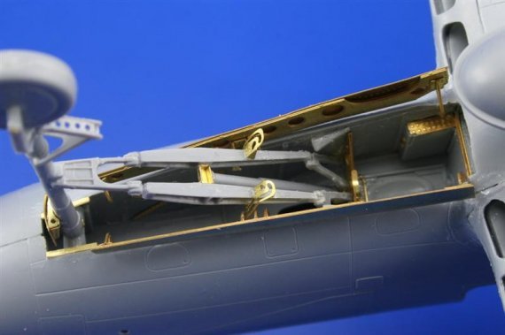 P-39D Airacobra undercarriage  (SPE)