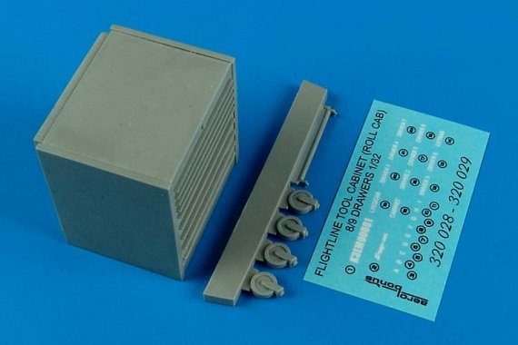 1/32 USAF Flightline toll cabinet  9 drawers