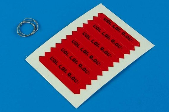 1/32 Remove before flight flags-black letter. IDF