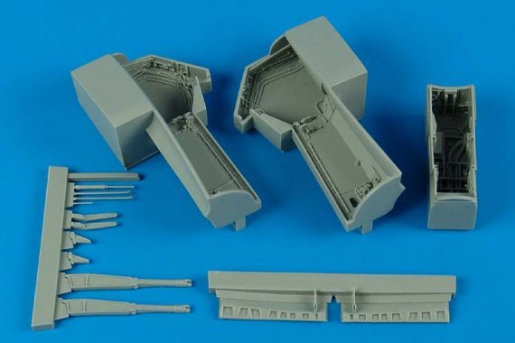 1/48 A-6 Intruder wheel bay (REVELL/MONOGRAM)