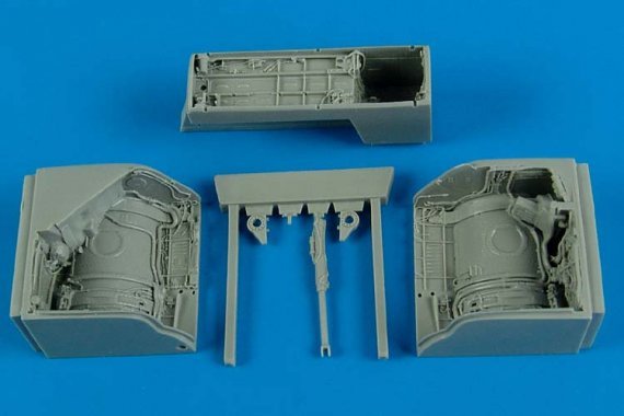 1/48 Mikoyan MiG-23M/MiG-23MF Flogger wheel bay (Trumpeter)