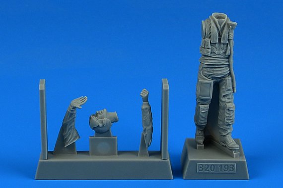 Aerobonus Pilota Caccia NATO Moderno Tipo 1 1/32