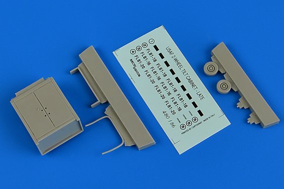 1/48 USAF late 2 wheeled tilt cabinet