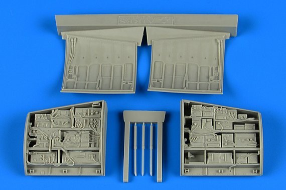 1/48 F-15 Eagle electronic bay